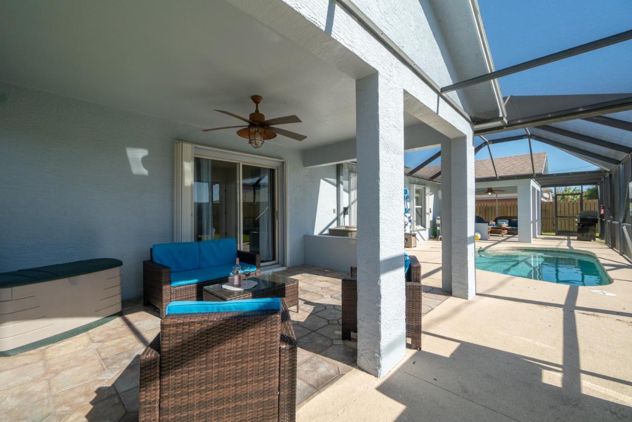 Serene Seaside Retreat - Dog Friendly - 2Br Townhouse With Shared Heated Pool Steps To Paradise Beach! Melbourne Exterior foto